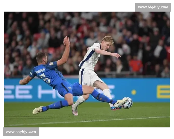 拜仁慕尼黑迎战芬兰国家队 展现强大实力争夺欧洲赛场荣耀 拜仁慕尼黑迎战芬兰国家队 展现强大实力争夺欧洲赛场荣耀