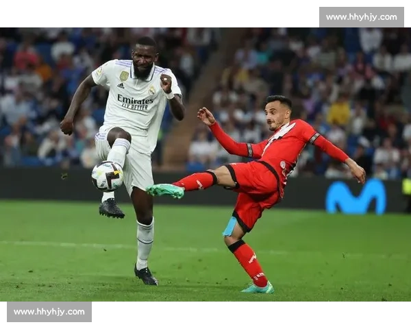 欧冠激战莫火车迎战马竞 双方欲争夺晋级资格展开生死大战